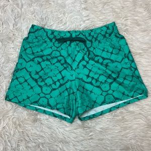 The North Face Green Geometric Pattern‎ Women's Flashdry Shorts Size Small